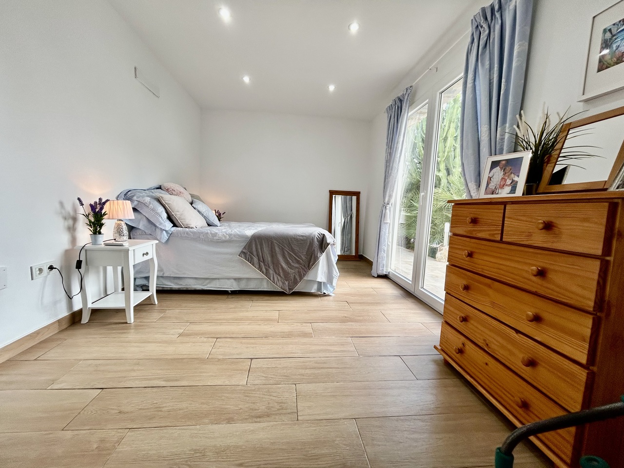 6 Bed, 4 Bath, HouseFor Sale, Cabo Roig, Alicante