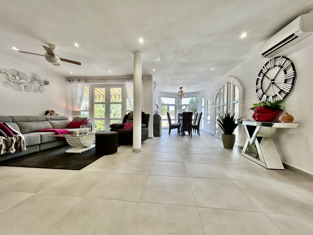 6 Bed, 4 Bath, HouseFor Sale, Cabo Roig, Alicante