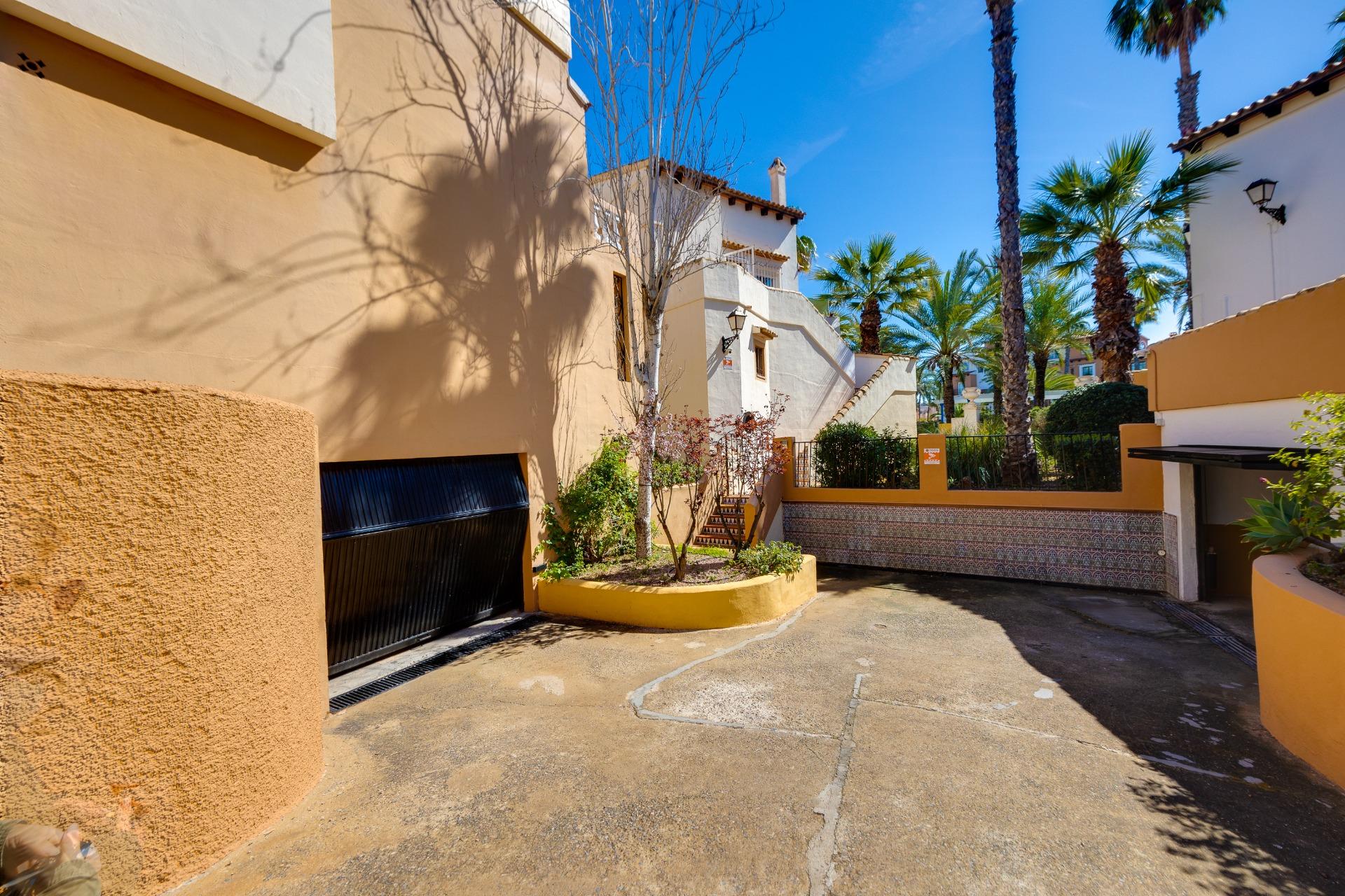 2 Bed, 2 Bath, ApartmentFor Sale, Torrevieja, Alicante