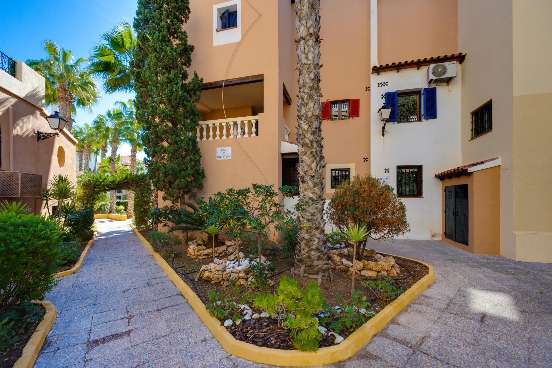 2 Bed, 2 Bath, ApartmentFor Sale, Torrevieja, Alicante