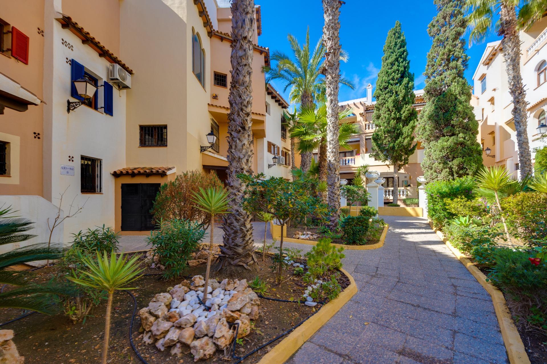 2 Bed, 2 Bath, ApartmentFor Sale, Torrevieja, Alicante