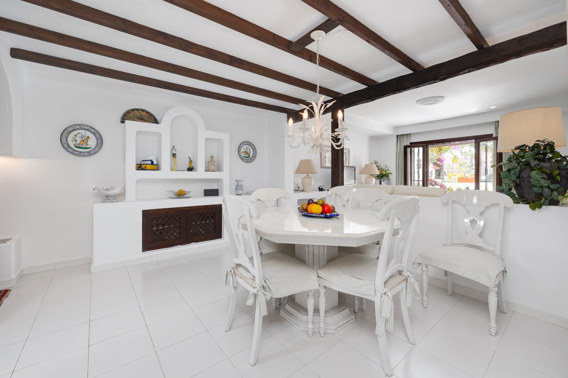 2 Bed, 2 Bath, ApartmentFor Sale, Torrevieja, Alicante