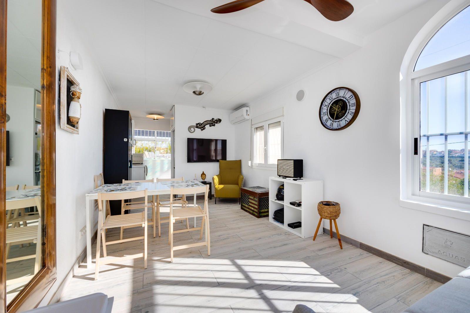 2 Bed, 1 Bath, HouseFor Sale, San Fulgencio, Alicante