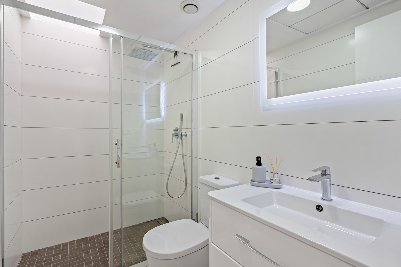 2 Bed, 2 Bath, ApartmentFor Sale, Orihuela Costa, Alicante