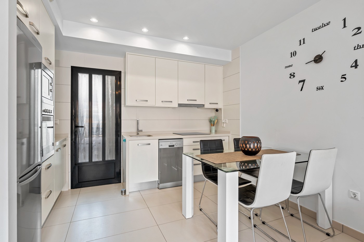 2 Bed, 2 Bath, ApartmentFor Sale, Orihuela Costa, Alicante