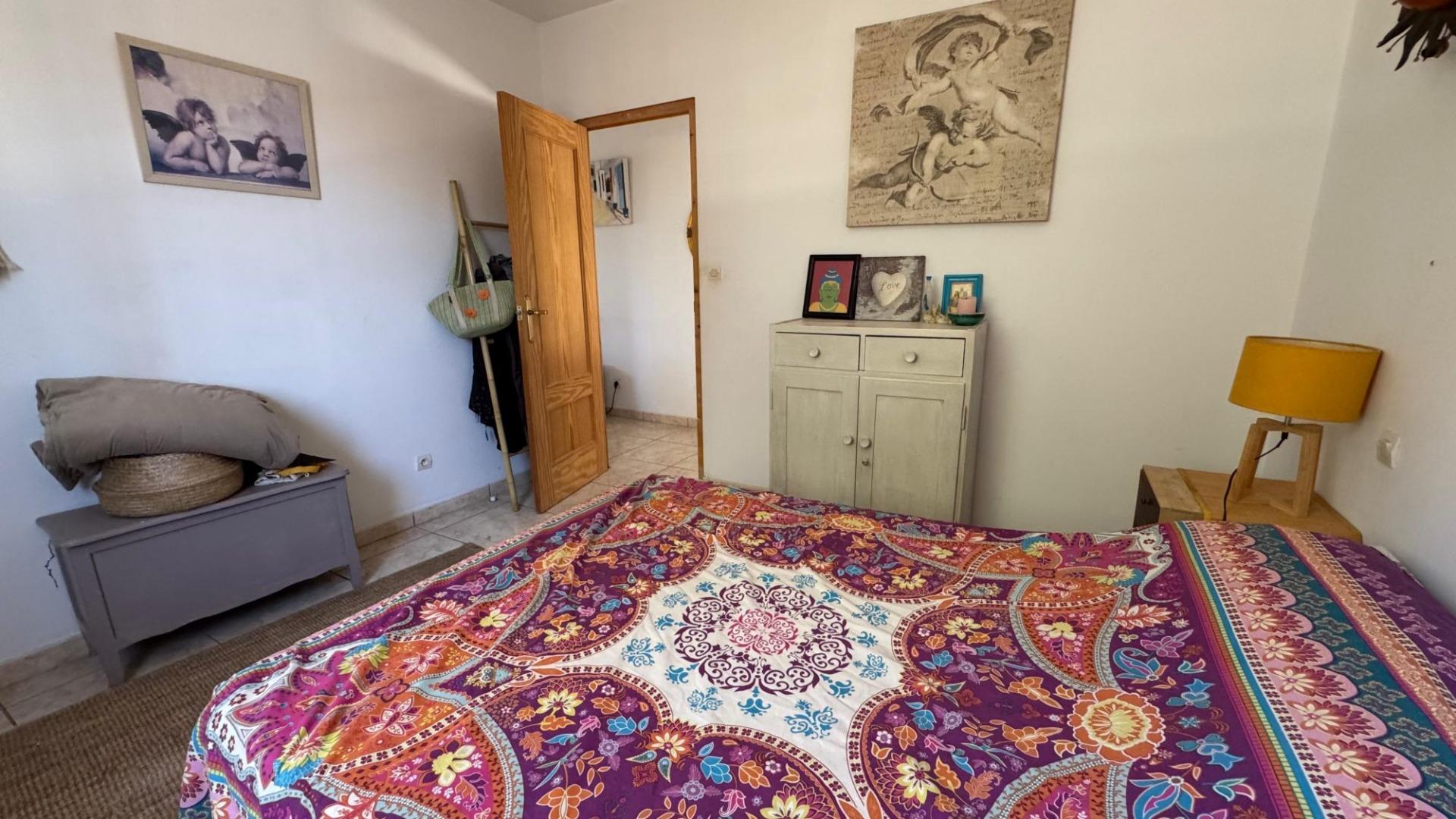 6 Bed, 2 Bath, HouseFor Sale, Albatera, Alicante