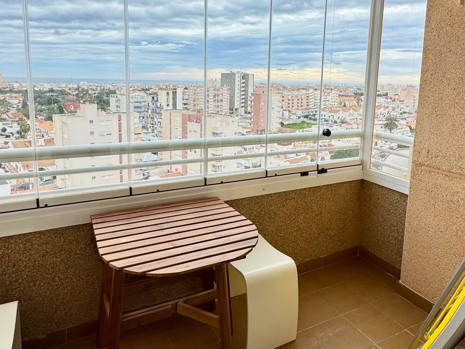 2 Bed, 1 Bath, ApartmentFor Sale, Torrevieja, Alicante