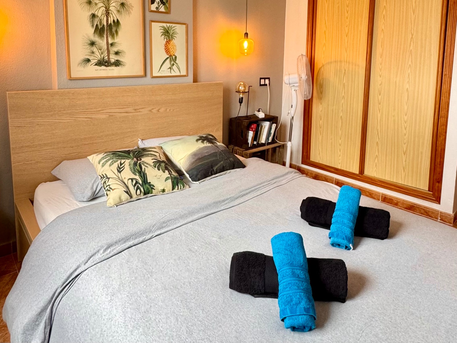 2 Bed, 1 Bath, ApartmentFor Sale, Torrevieja, Alicante