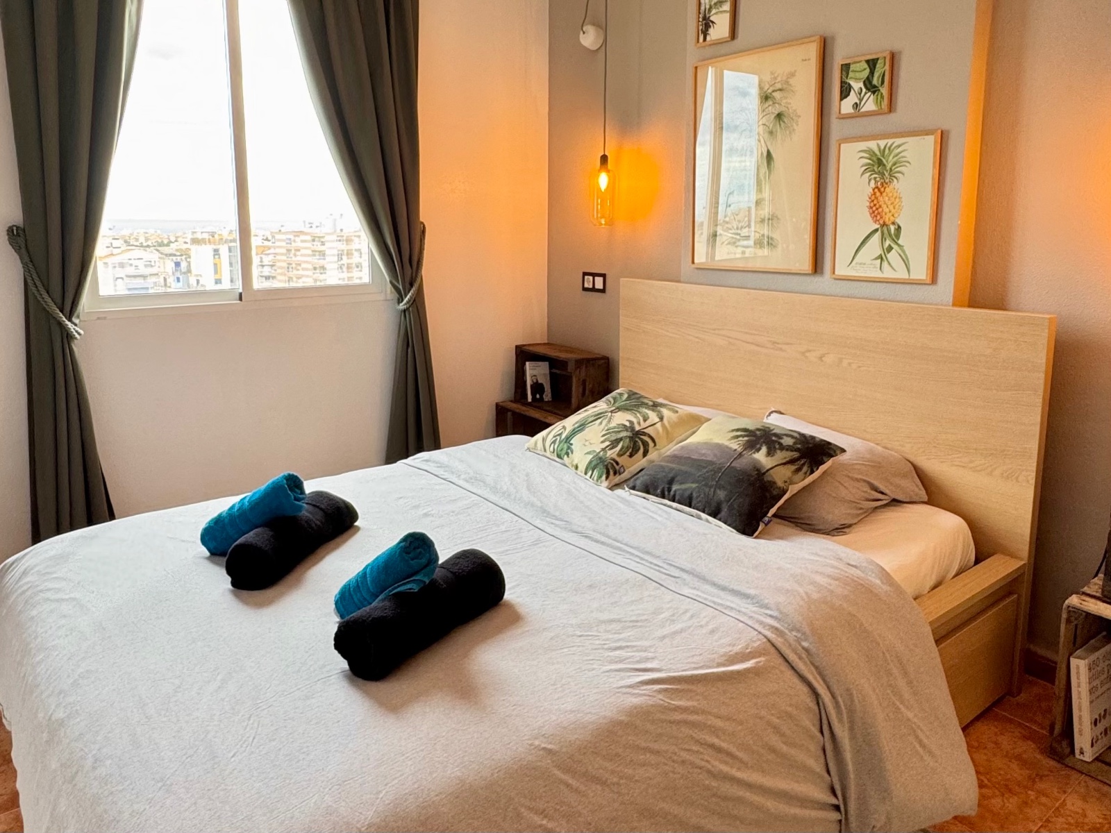 2 Bed, 1 Bath, ApartmentFor Sale, Torrevieja, Alicante