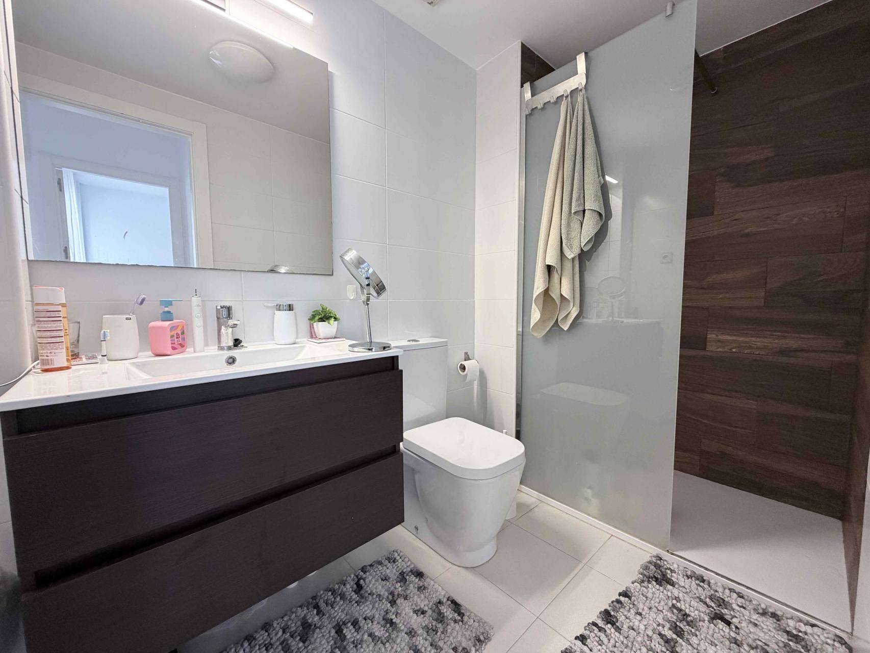 3 Bed, 2 Bath, HouseFor Sale, Cabo Roig, Alicante