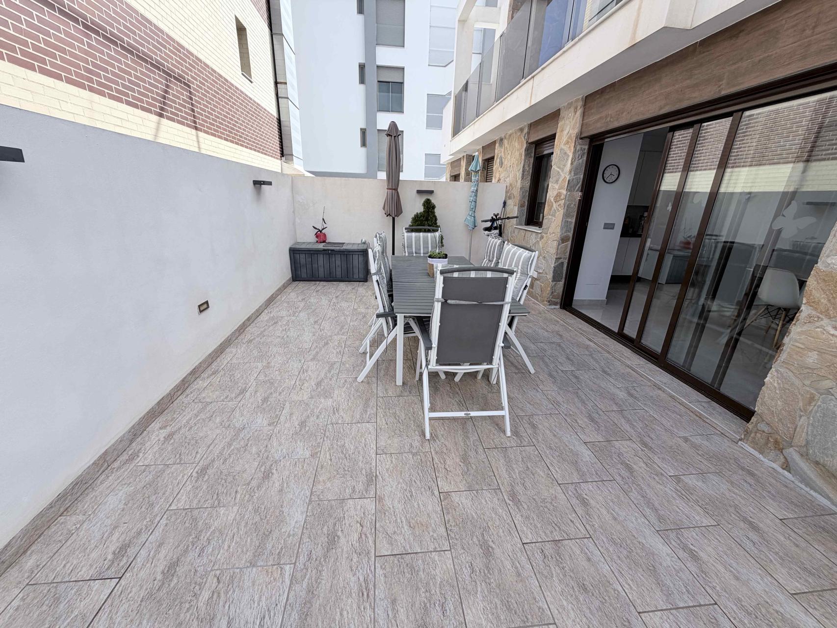 3 Bed, 2 Bath, HouseFor Sale, Cabo Roig, Alicante