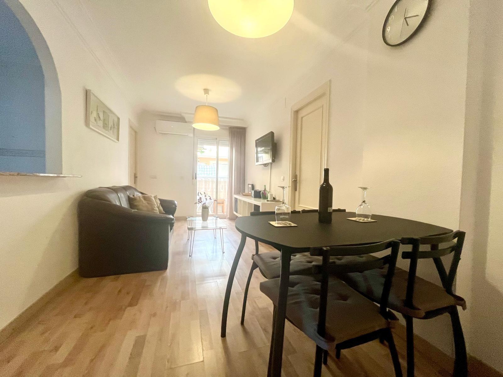 2 Bed, 1 Bath, ApartmentFor Sale, Torrevieja, Alicante