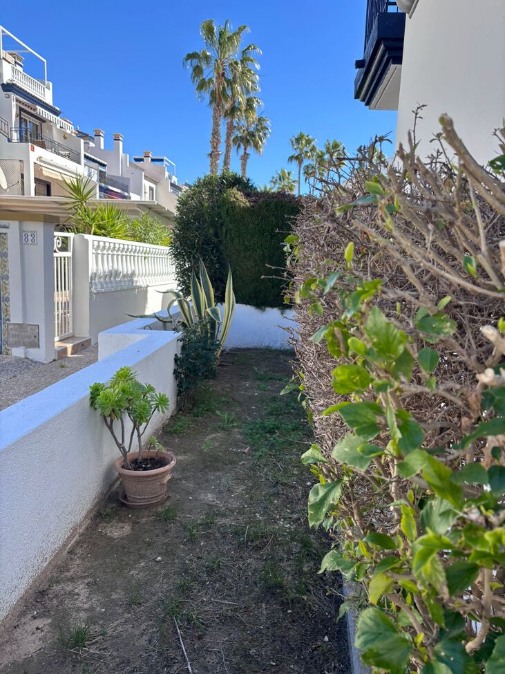 2 Bed, 1 Bath, ApartmentFor Sale, Orihuela Costa, Alicante