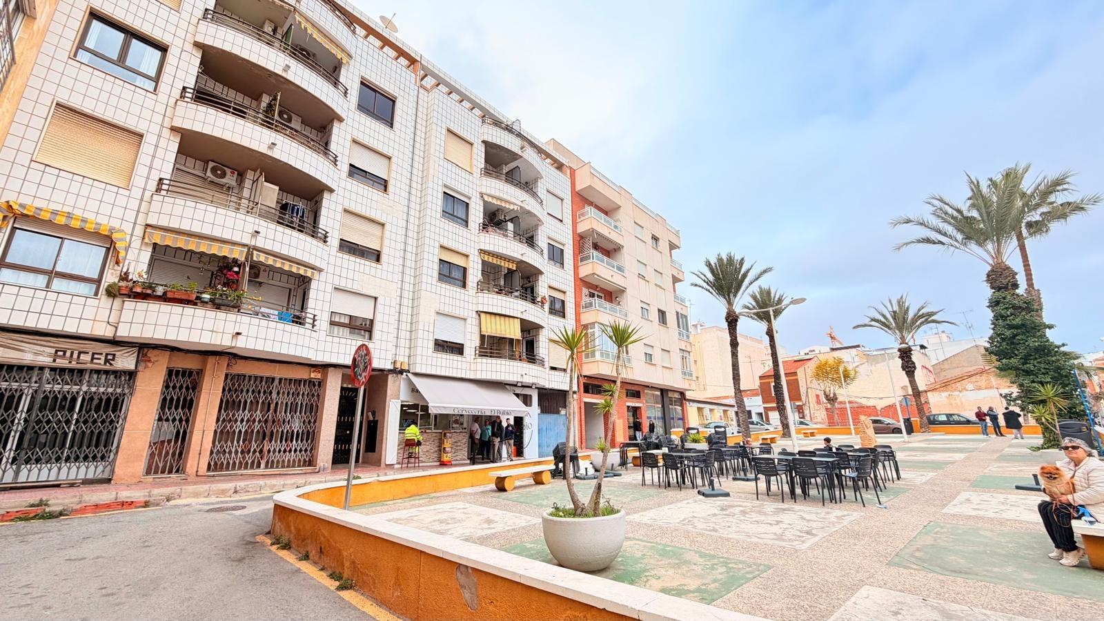 1 Bed, 1 Bath, ApartmentFor Sale, Torrevieja, Alicante