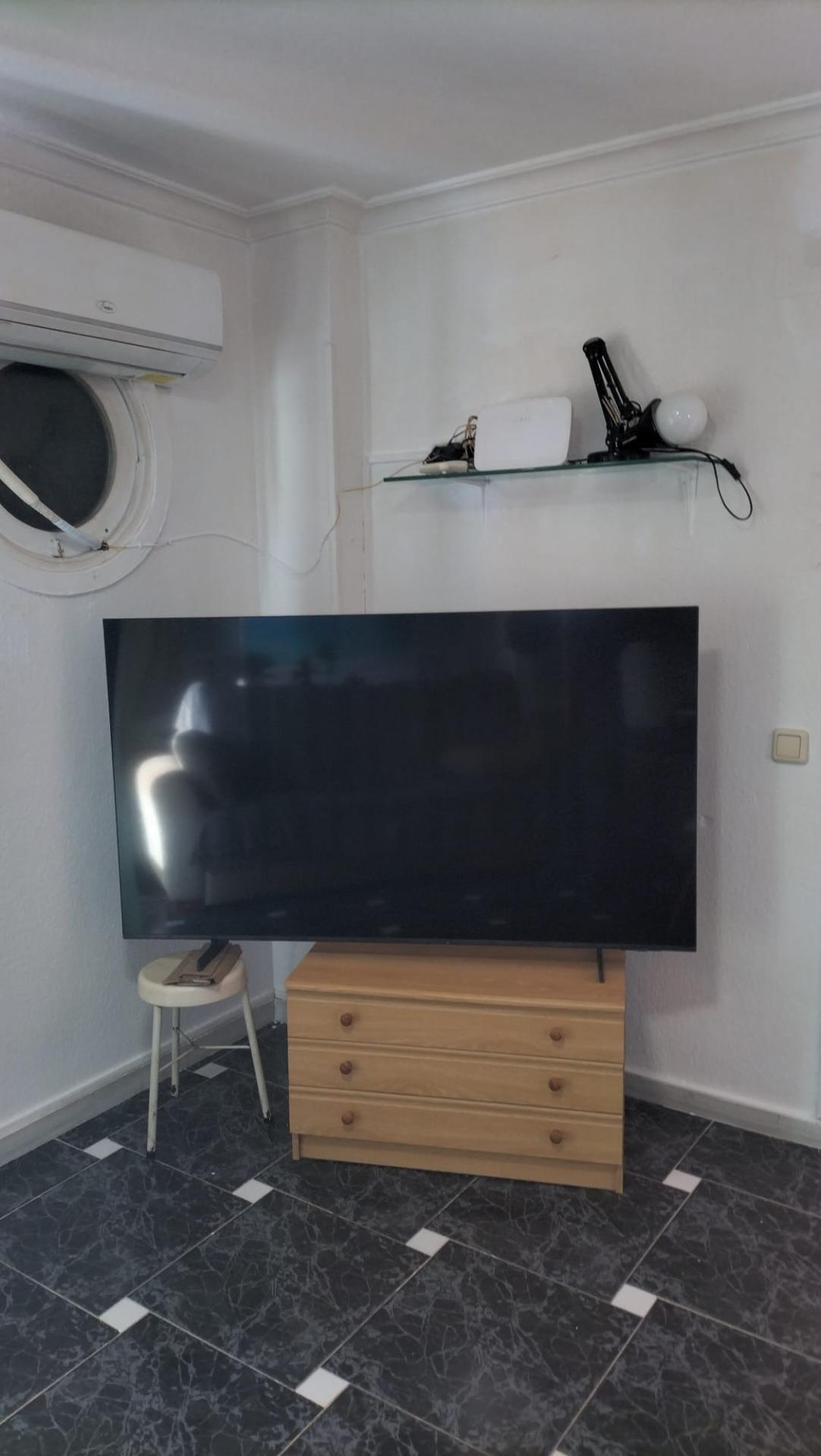 2 Bed, 1 Bath, ApartmentFor Sale, Torrevieja, Alicante