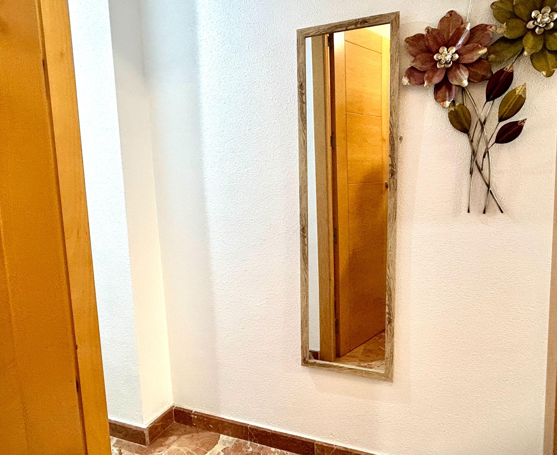 3 Bed, 2 Bath, ApartmentFor Sale, Torrevieja, Alicante