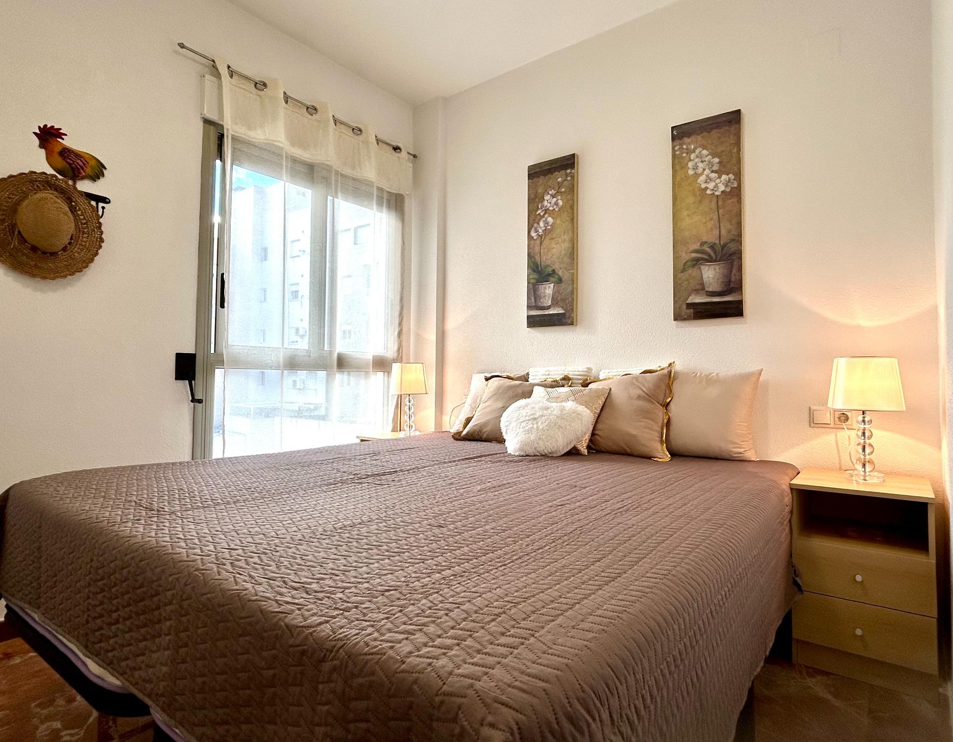 3 Bed, 2 Bath, ApartmentFor Sale, Torrevieja, Alicante