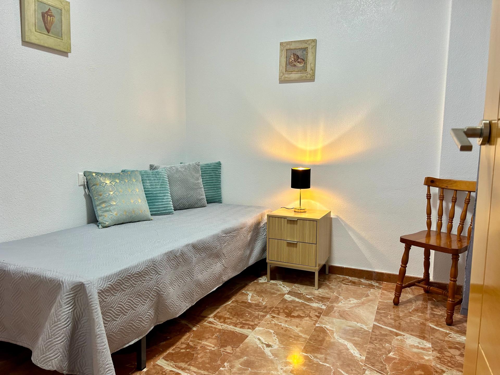 3 Bed, 2 Bath, ApartmentFor Sale, Torrevieja, Alicante