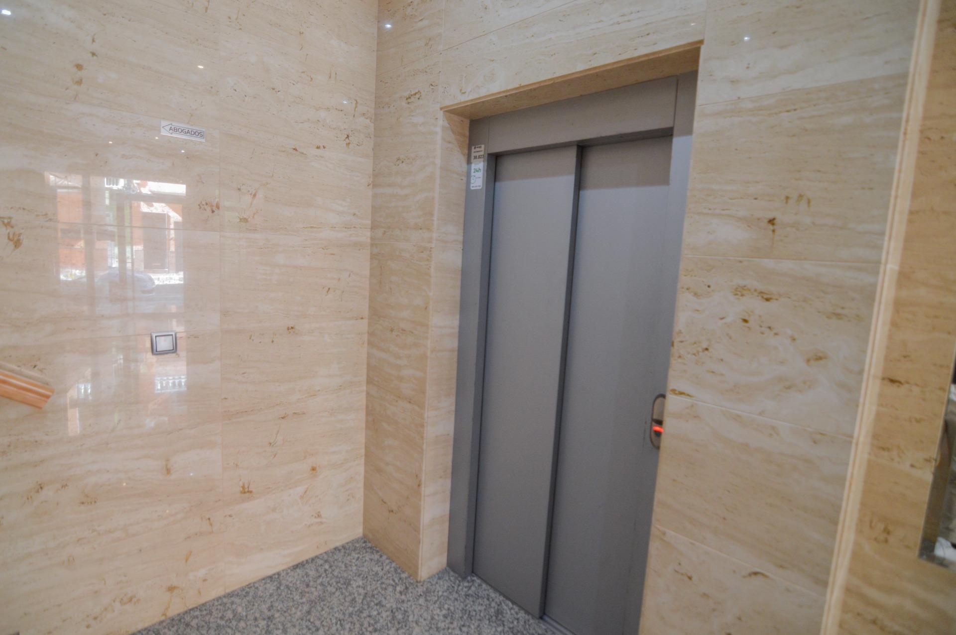 2 Bed, 2 Bath, ApartmentFor Sale, Torrevieja, Alicante