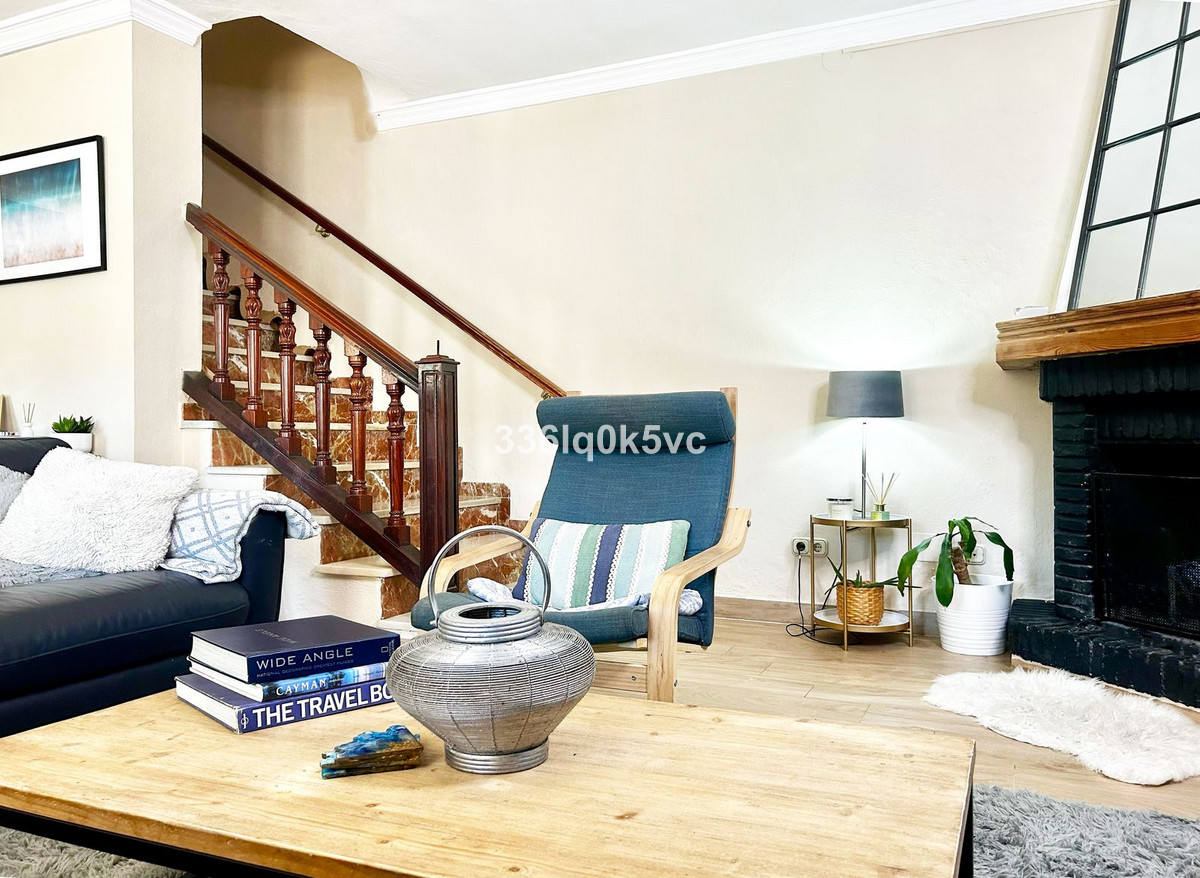 4 Bed, 3 Bath, HouseFor Sale, Benahavis, Malaga