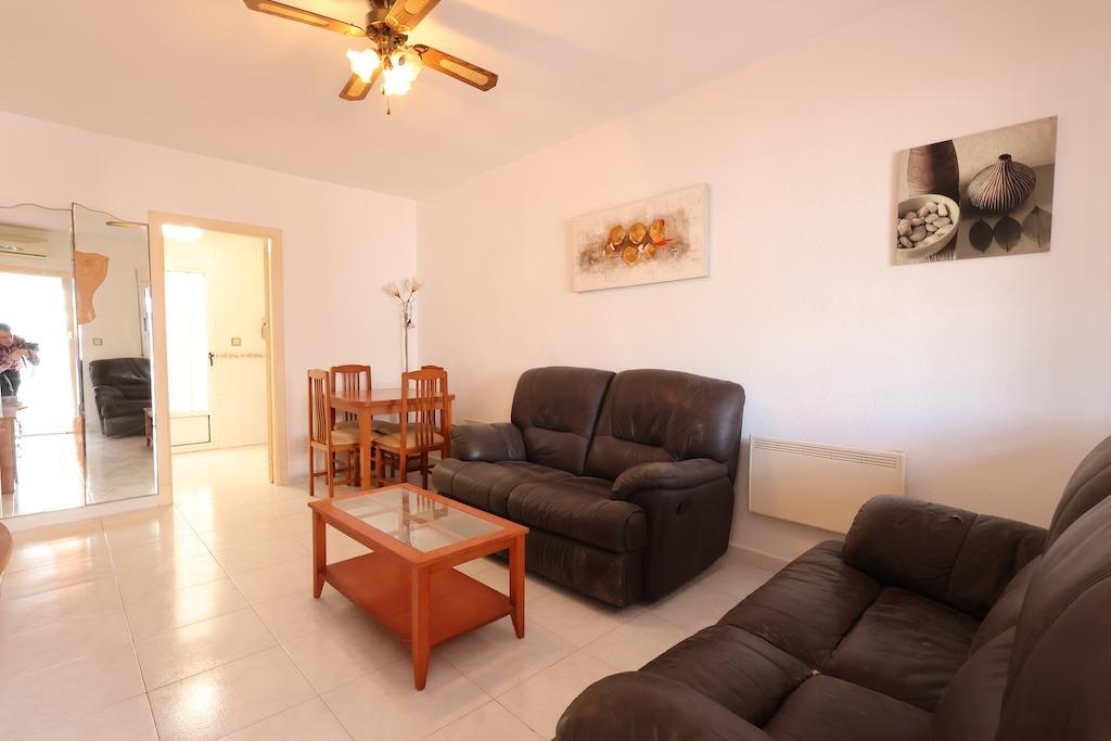 2 Bed, 1 Bath, HouseFor Sale, Torrevieja, Alicante