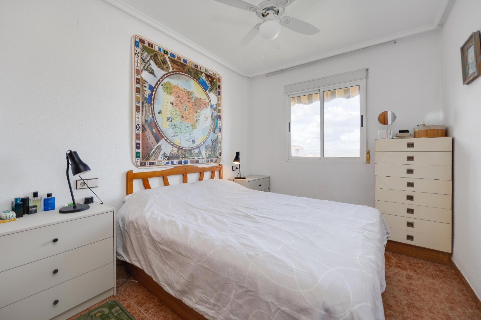 2 Bed, 1 Bath, ApartmentFor Sale, Torrevieja, Alicante