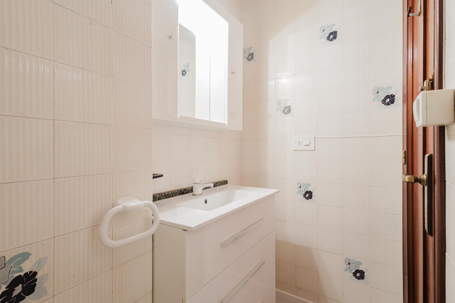 3 Bed, 2 Bath, ApartmentFor Sale, Torrevieja, Alicante