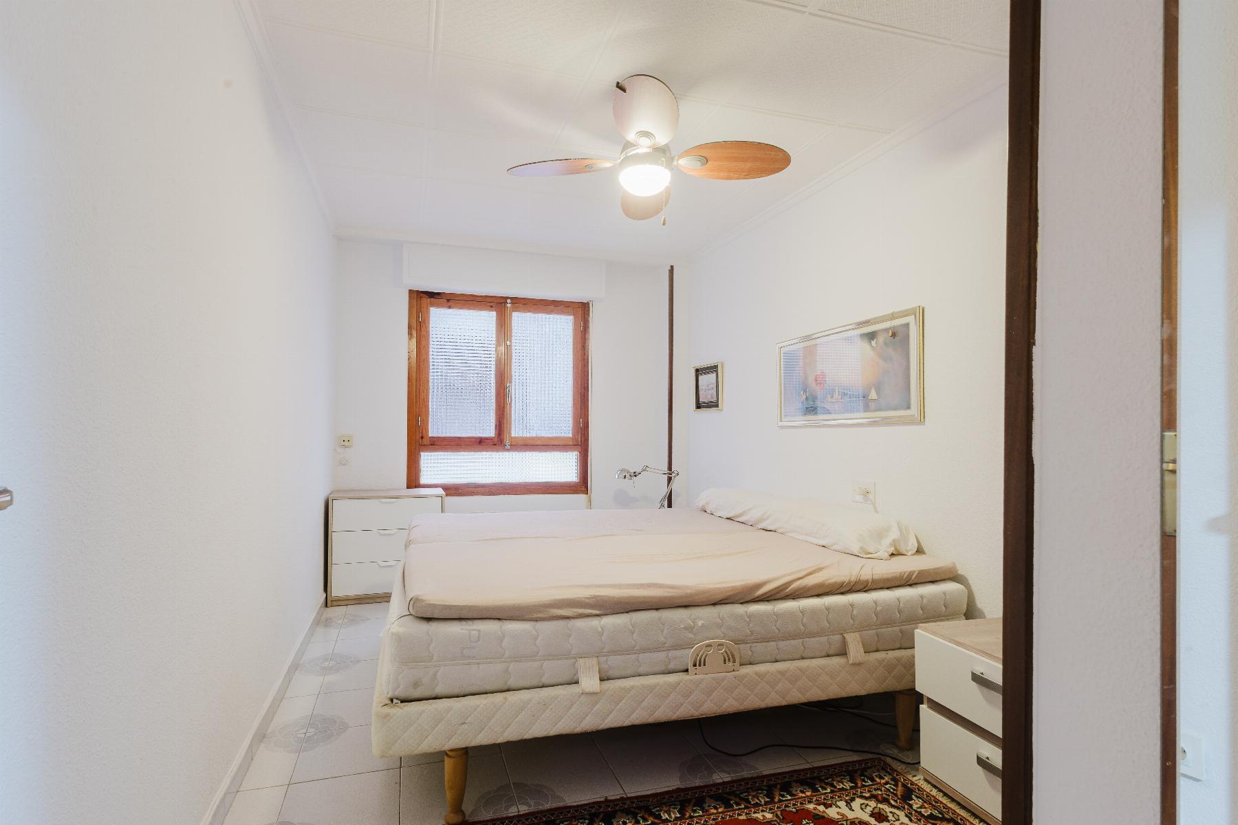 3 Bed, 2 Bath, ApartmentFor Sale, Torrevieja, Alicante