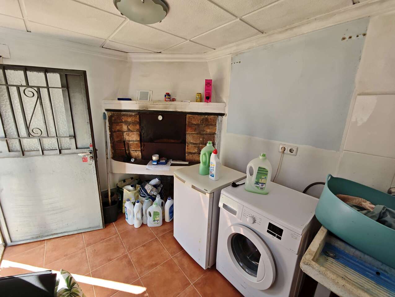 4 Bed, 2 Bath, HouseFor Sale, Yecla, Murcia