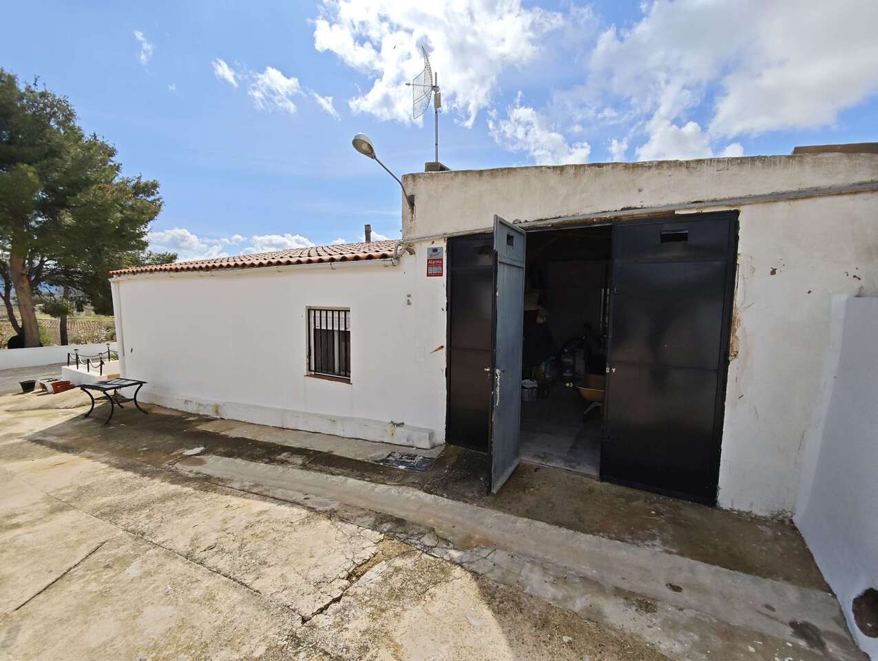 4 Bed, 2 Bath, HouseFor Sale, Yecla, Murcia