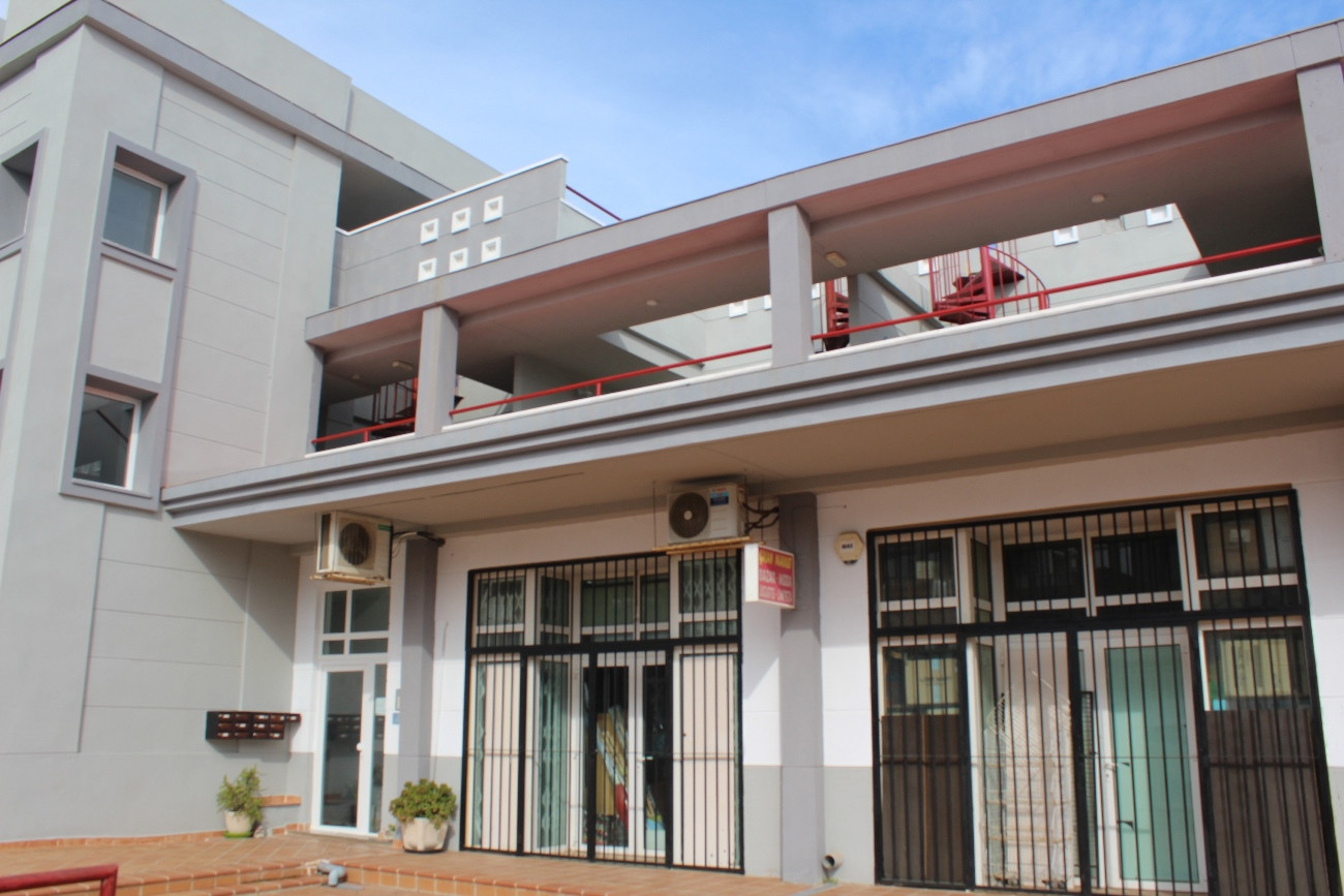 2 Bed, 1 Bath, ApartmentFor Sale, Villamartin, Alicante