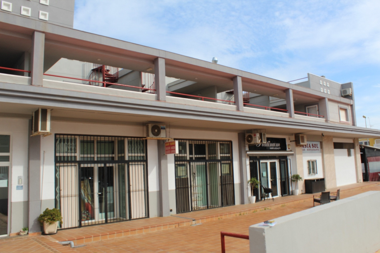 2 Bed, 1 Bath, ApartmentFor Sale, Villamartin, Alicante