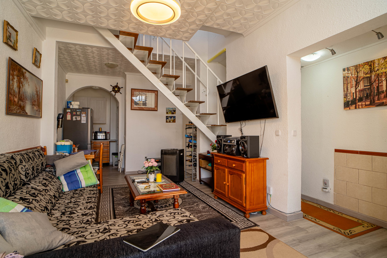 2 Bed, 1 Bath, HouseFor Sale, Torrevieja, Alicante