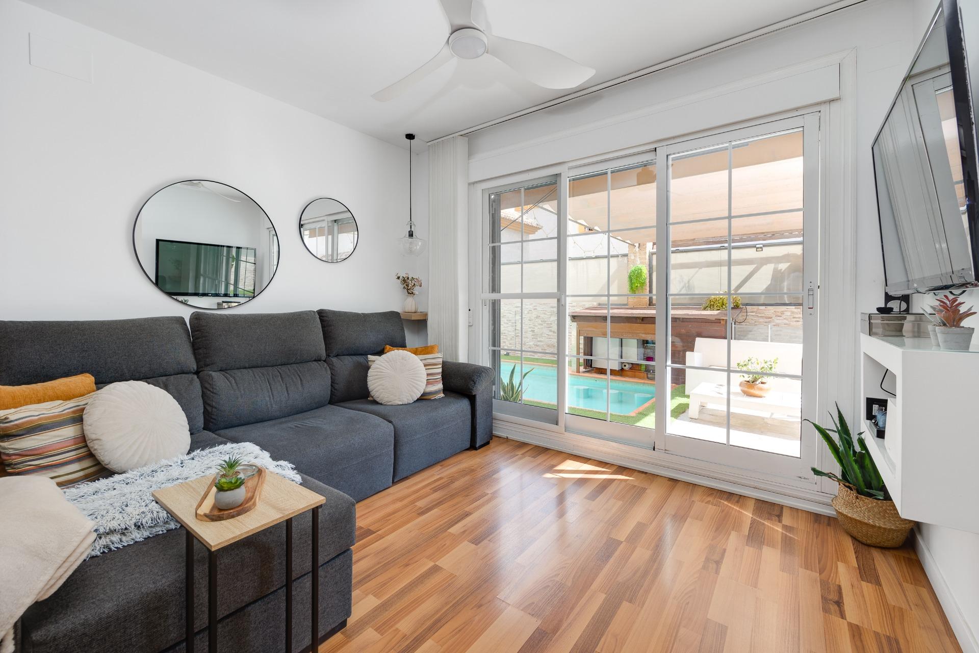 3 Bed, 2 Bath, HouseFor Sale, Los Montesinos, Alicante