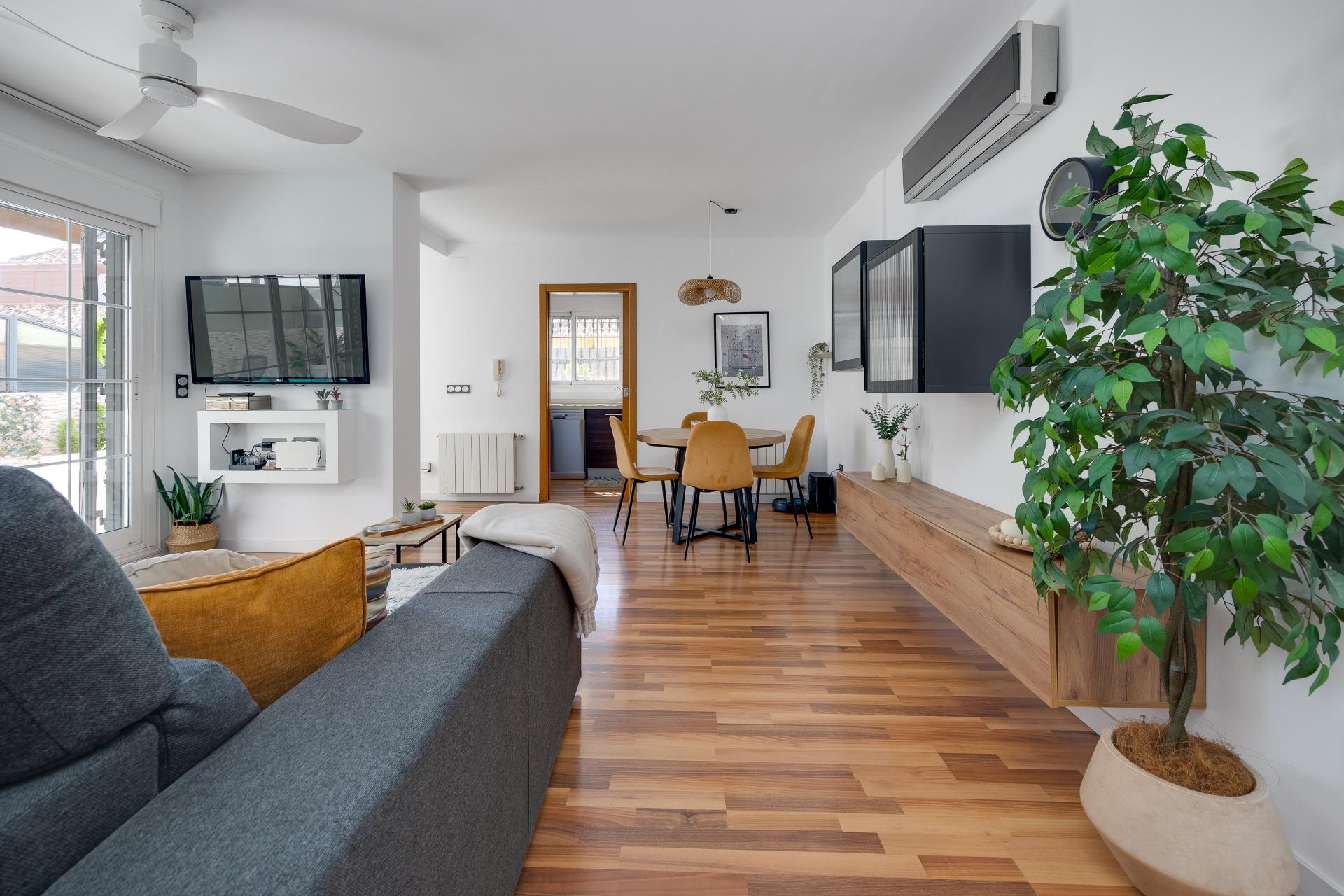 3 Bed, 2 Bath, HouseFor Sale, Los Montesinos, Alicante