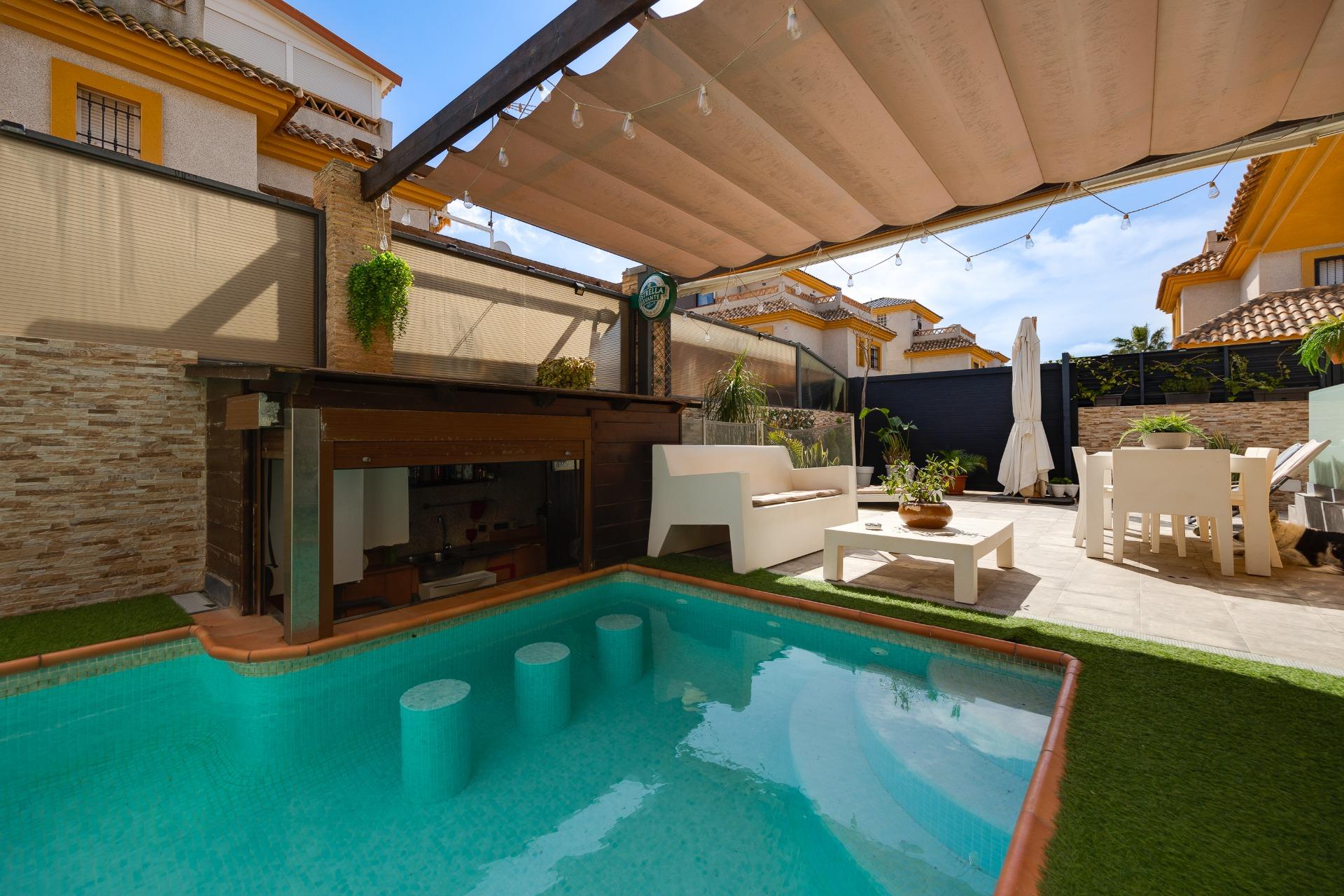 3 Bed, 2 Bath, HouseFor Sale, Los Montesinos, Alicante