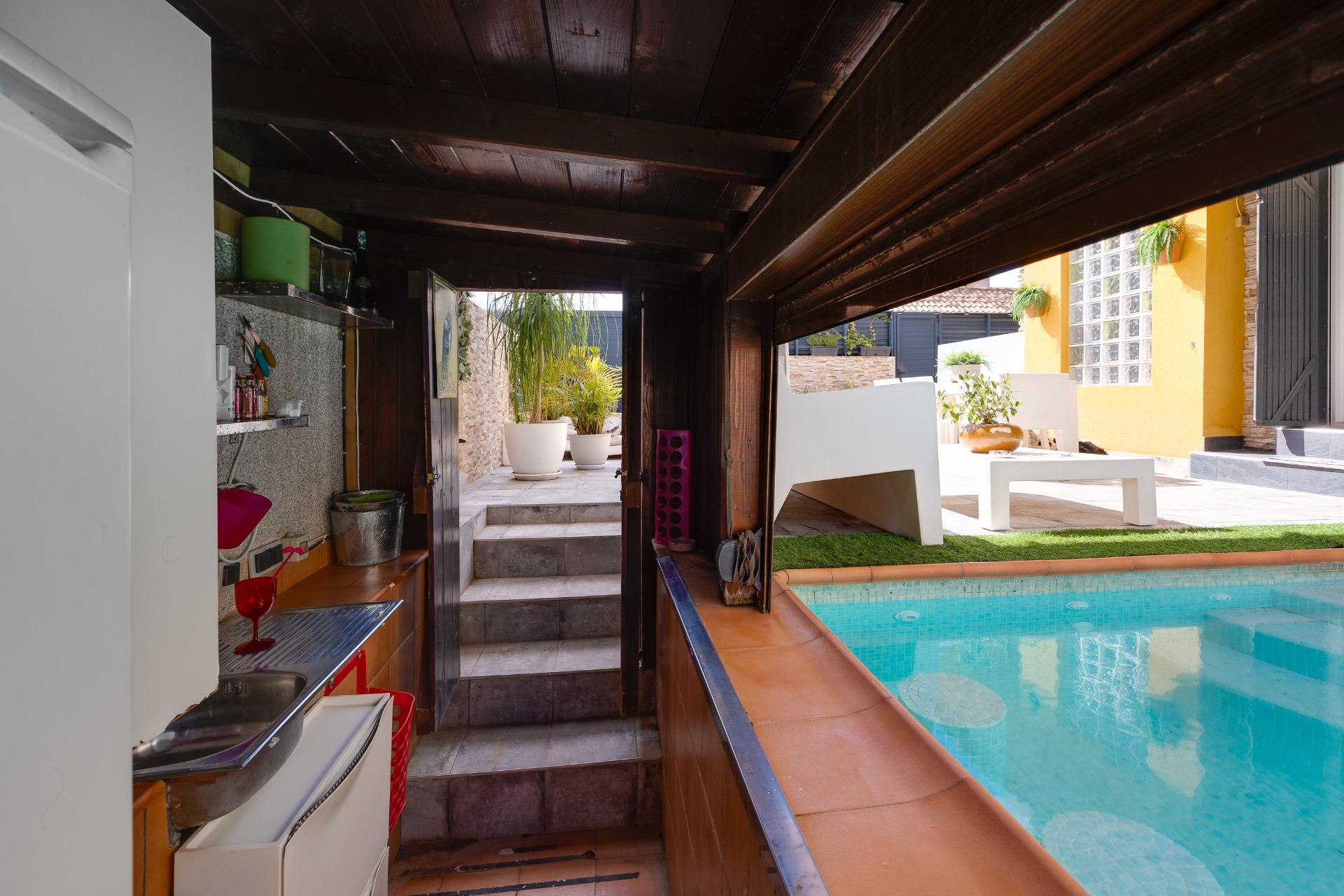 3 Bed, 2 Bath, HouseFor Sale, Los Montesinos, Alicante