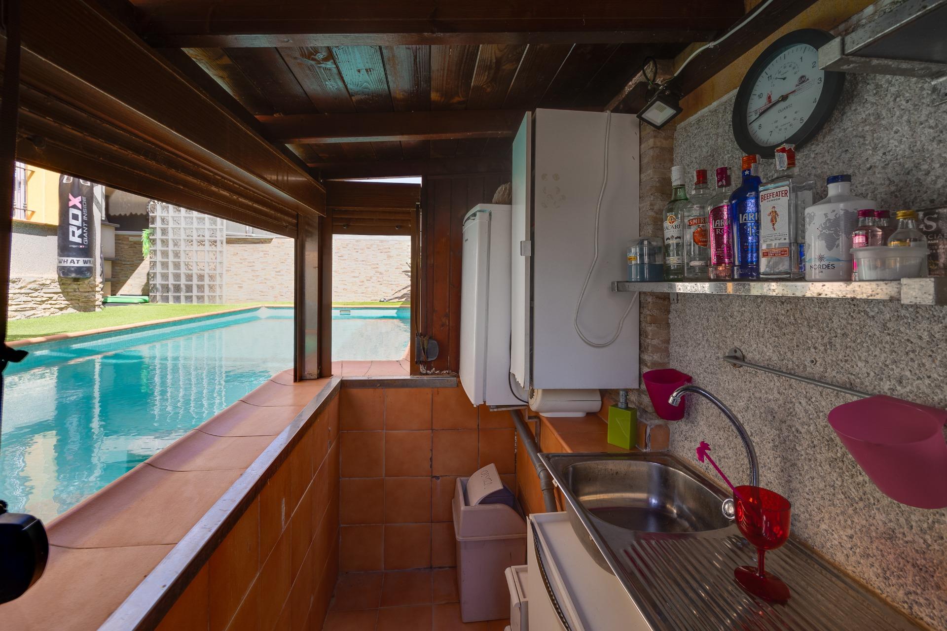 3 Bed, 2 Bath, HouseFor Sale, Los Montesinos, Alicante