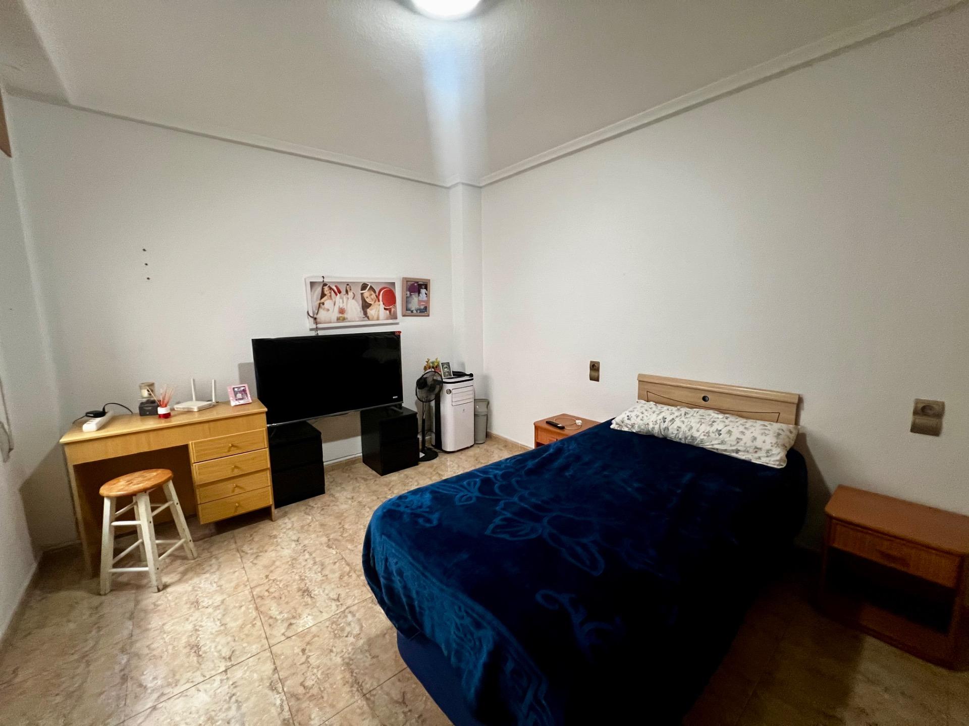 4 Bed, 2 Bath, ApartmentFor Sale, Rojales, Alicante