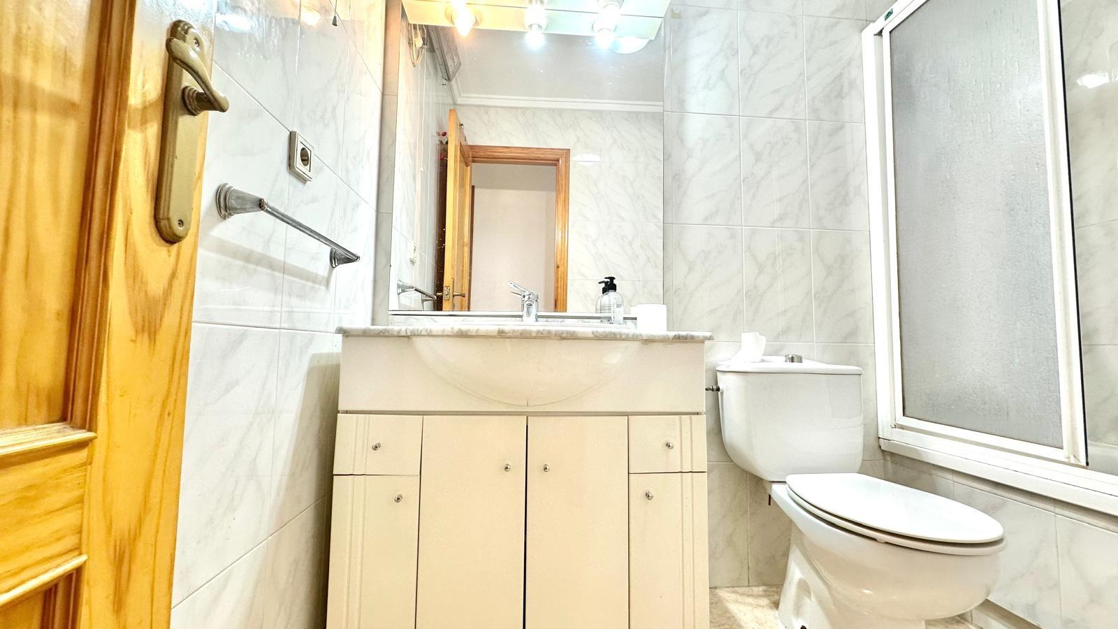 1 Bed, 1 Bath, ApartmentFor Sale, Torrevieja, Alicante