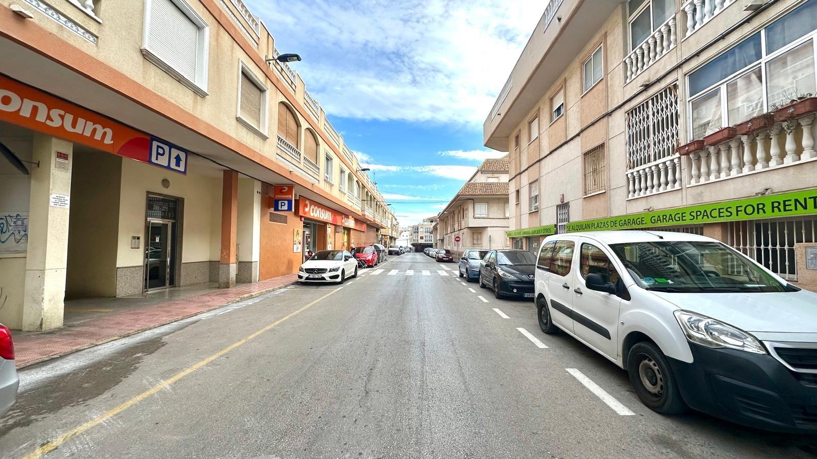 1 Bed, 1 Bath, ApartmentFor Sale, Torrevieja, Alicante
