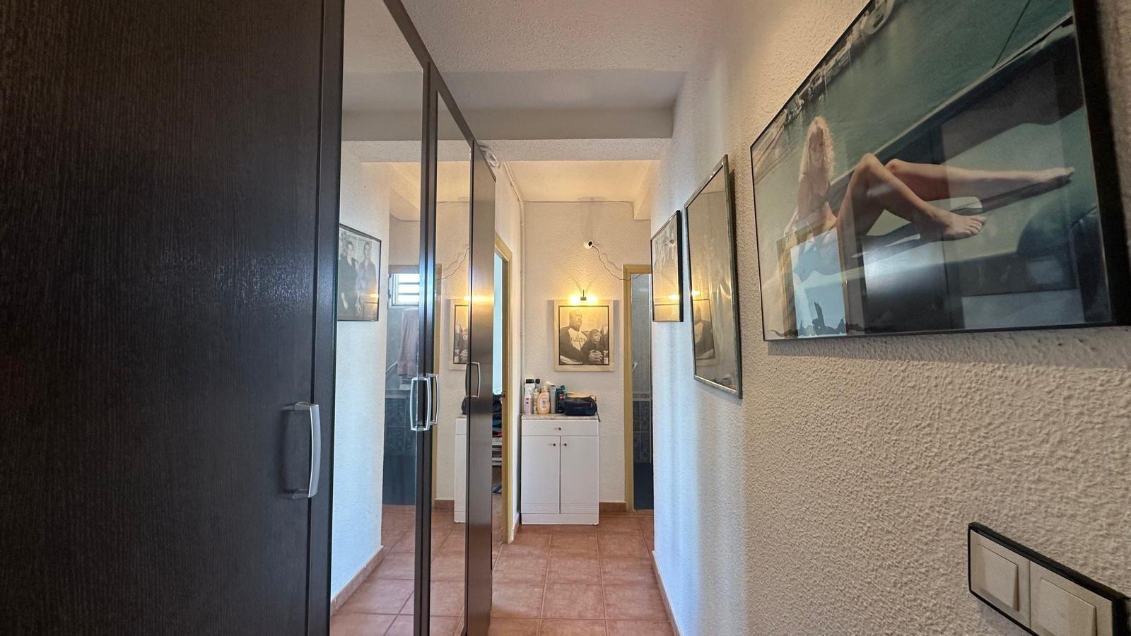 3 Bed, 1 Bath, ApartmentFor Sale, Torrevieja, Alicante