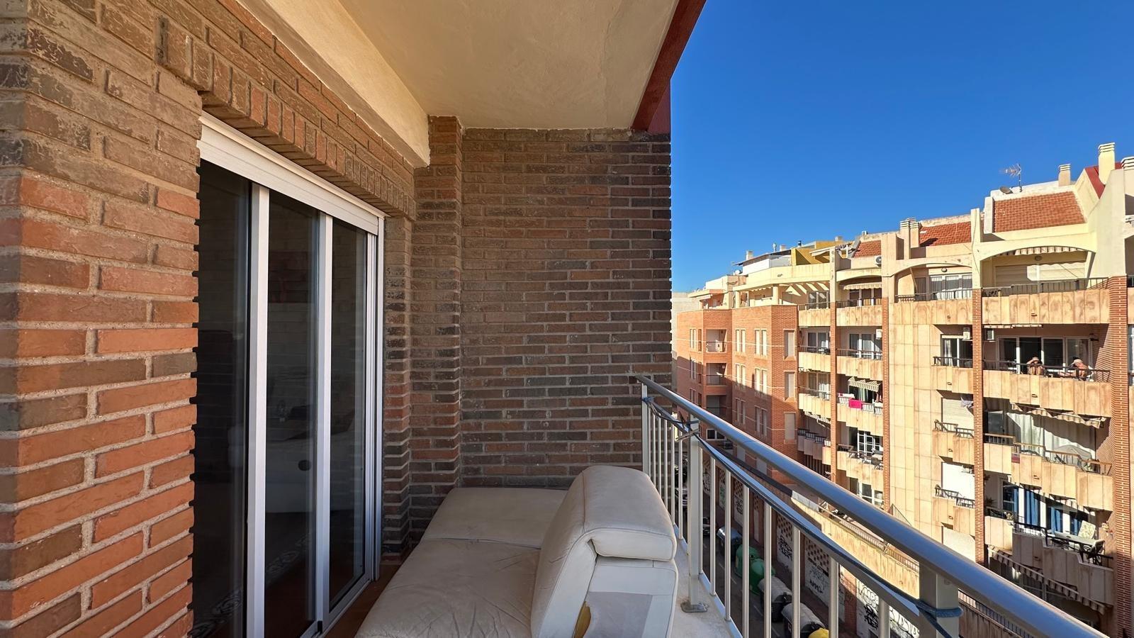 3 Bed, 1 Bath, ApartmentFor Sale, Torrevieja, Alicante