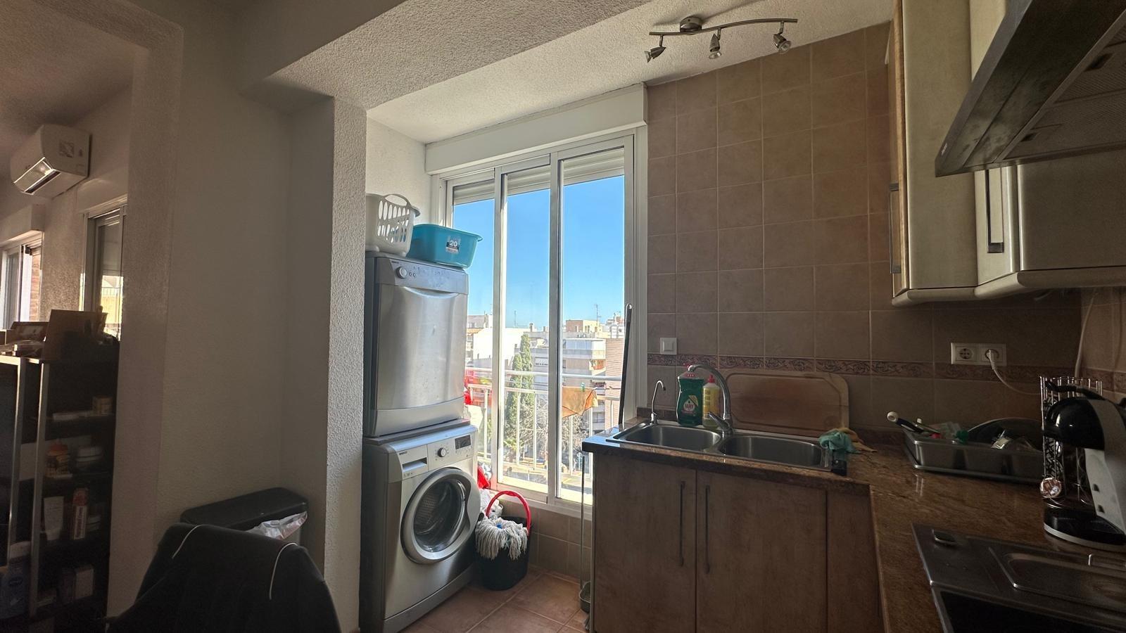 3 Bed, 1 Bath, ApartmentFor Sale, Torrevieja, Alicante
