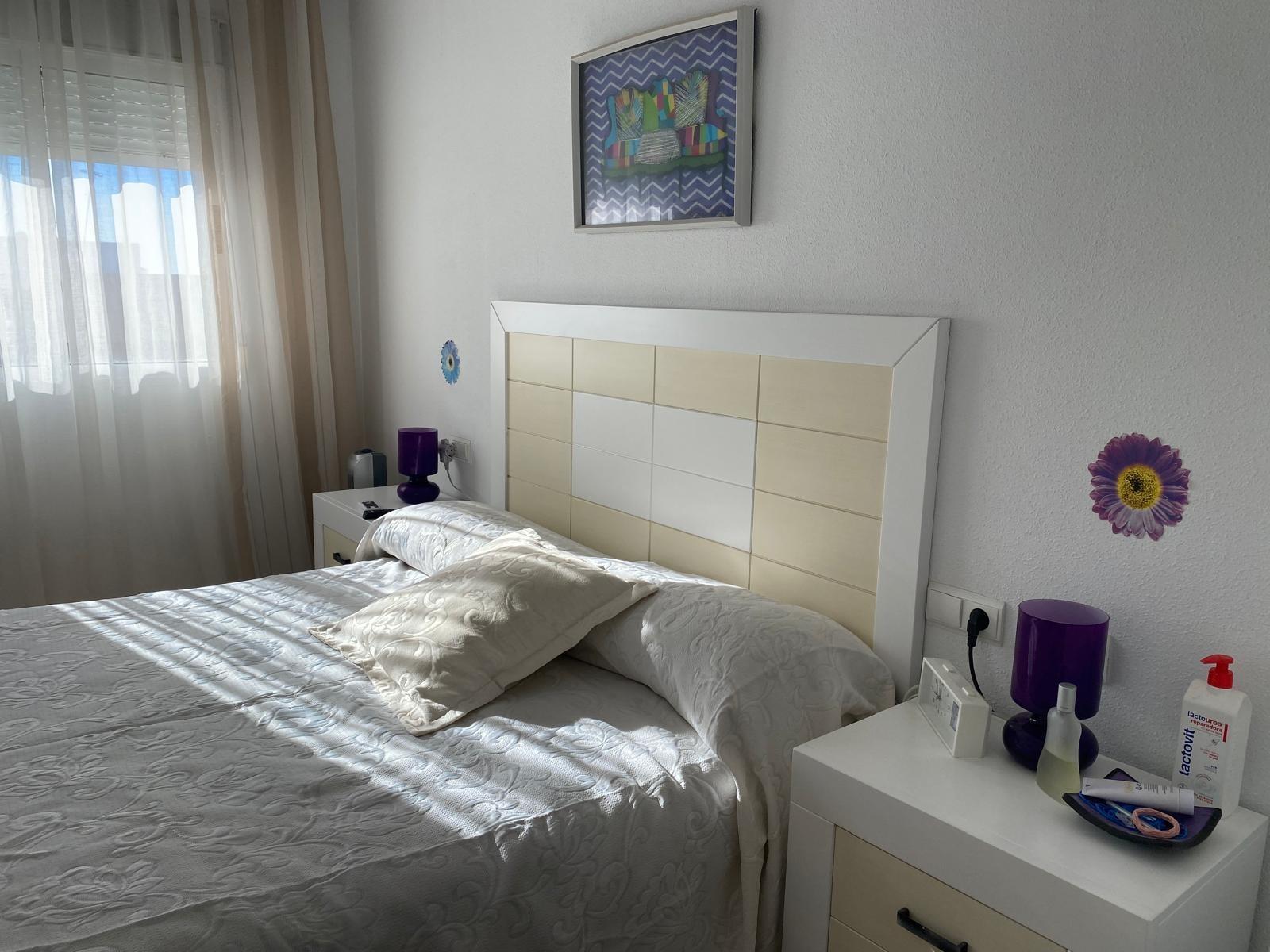 3 Bed, 2 Bath, ApartmentFor Sale, Torrevieja, Alicante