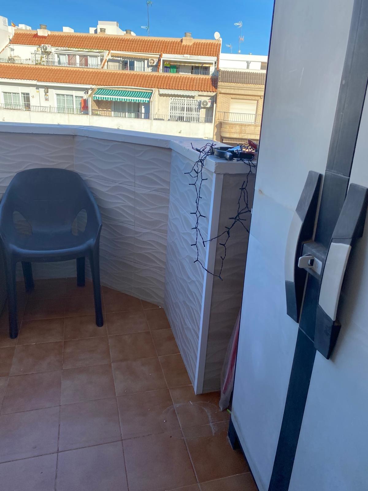 3 Bed, 2 Bath, ApartmentFor Sale, Torrevieja, Alicante