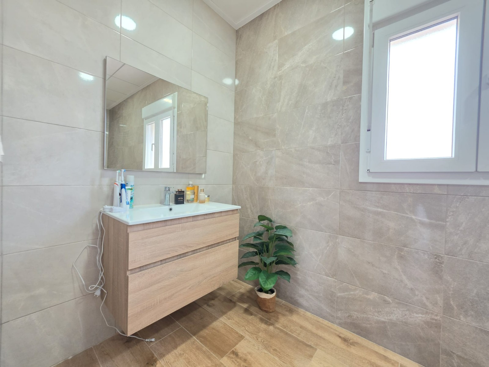 4 Bed, 3 Bath, HouseFor Sale, Pinoso, Alicante