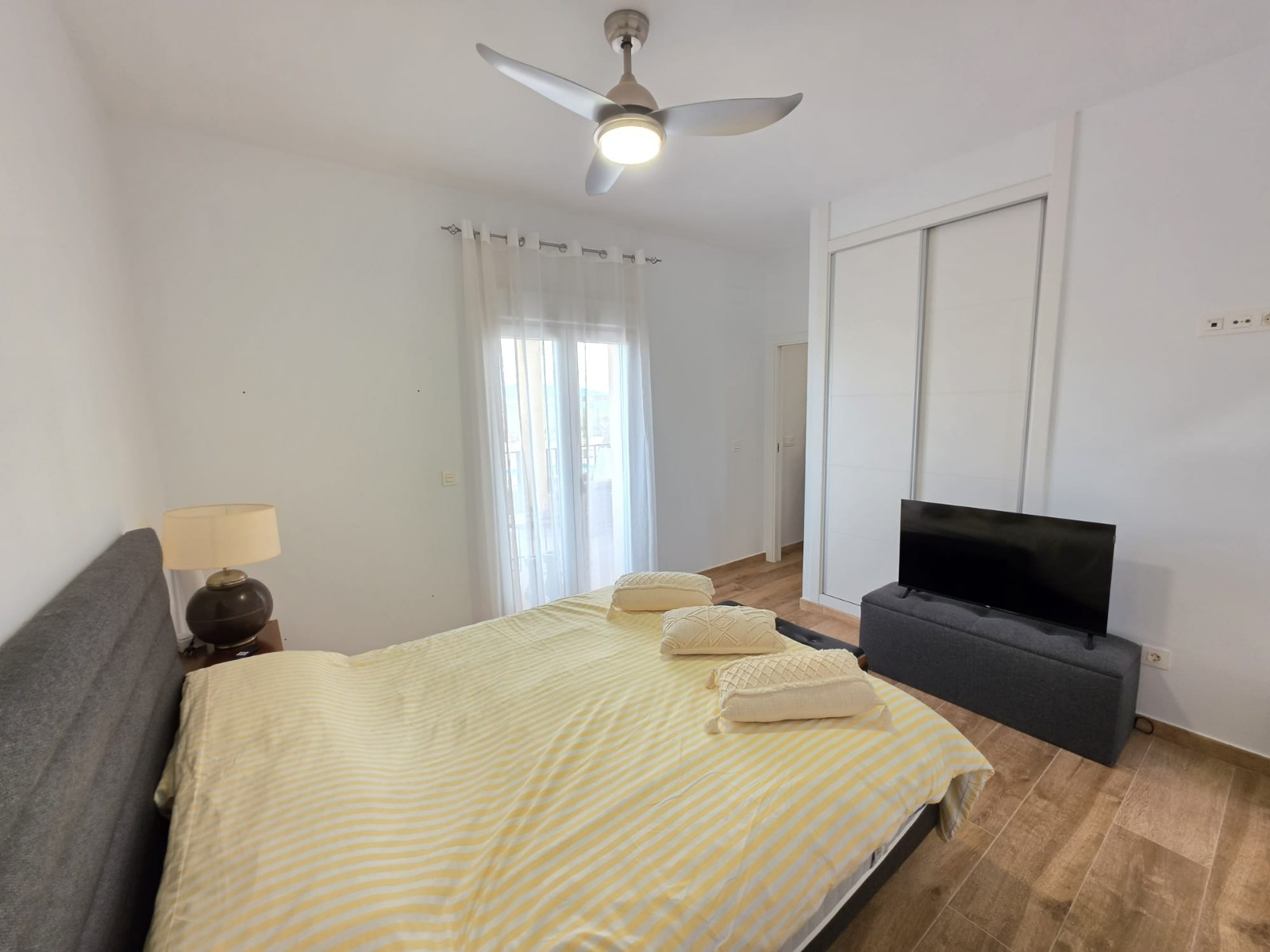 4 Bed, 3 Bath, HouseFor Sale, Pinoso, Alicante