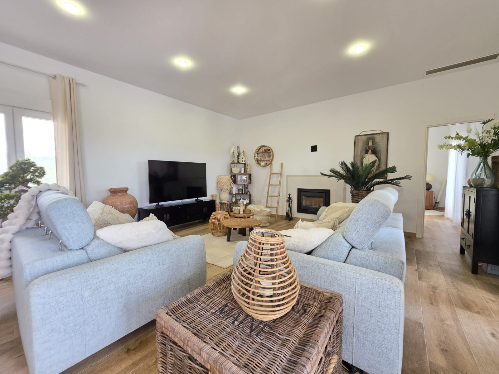 4 Bed, 3 Bath, HouseFor Sale, Pinoso, Alicante