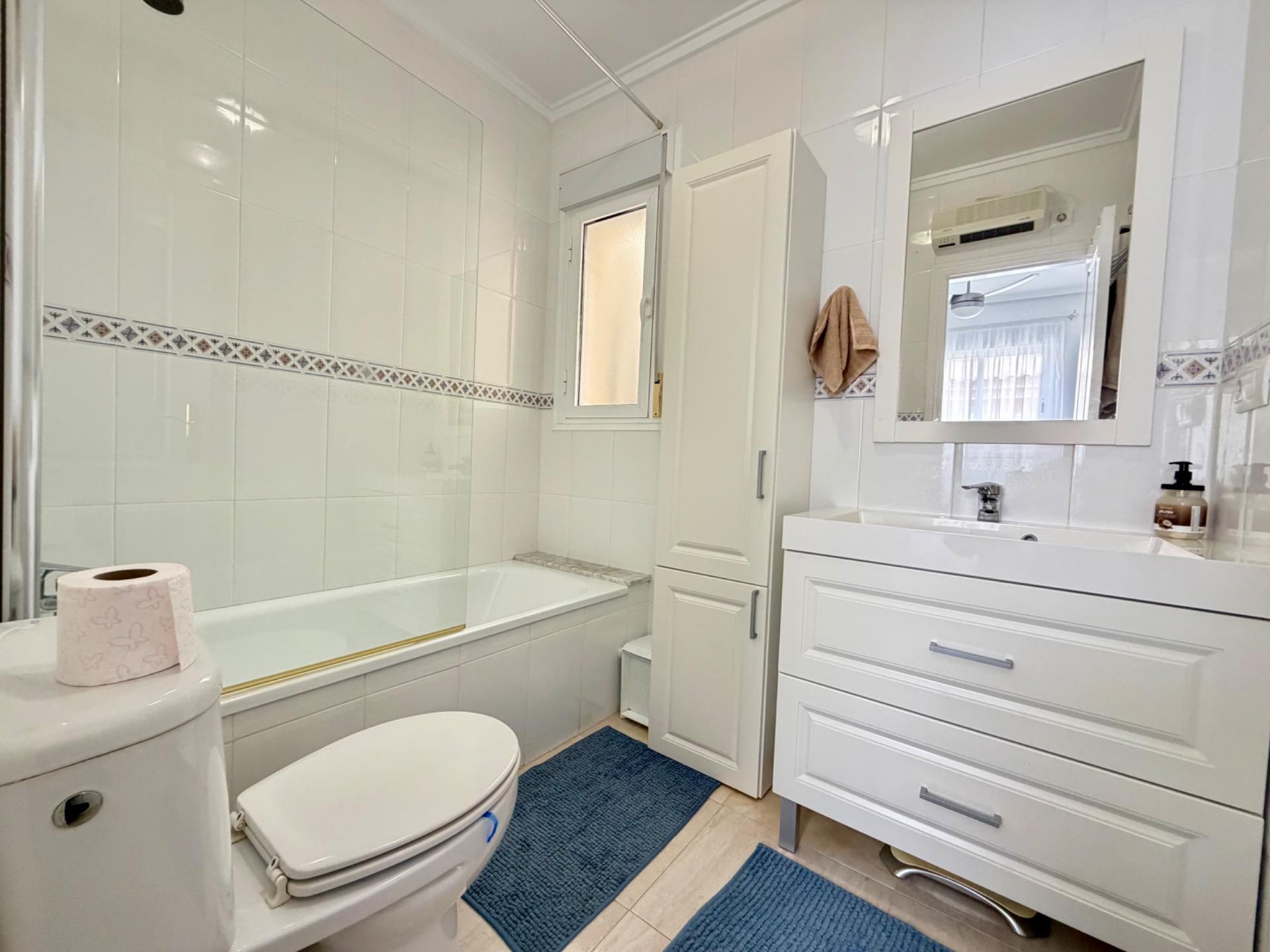 2 Bed, 2 Bath, HouseFor Sale, Rojales, Alicante